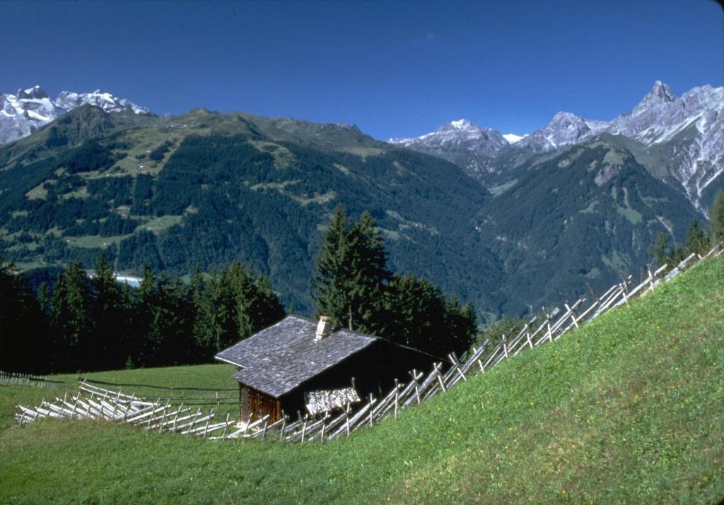 Haus Tschofen Appartement Schruns Buitenkant foto